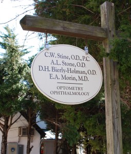middleburg-eye-sign